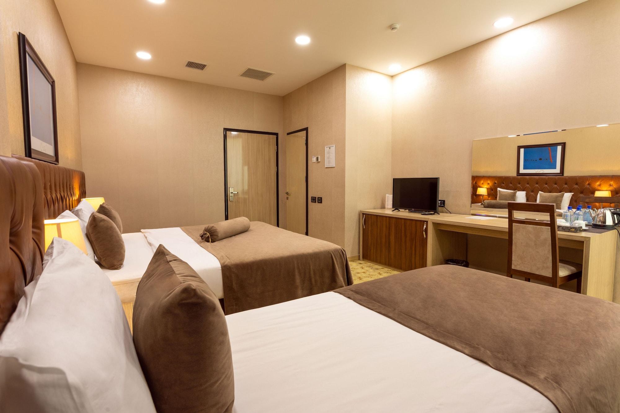 West Shine Hotel Bakoe Buitenkant foto