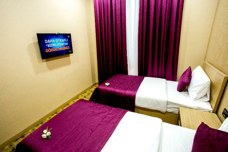 West Shine Hotel Bakoe Buitenkant foto