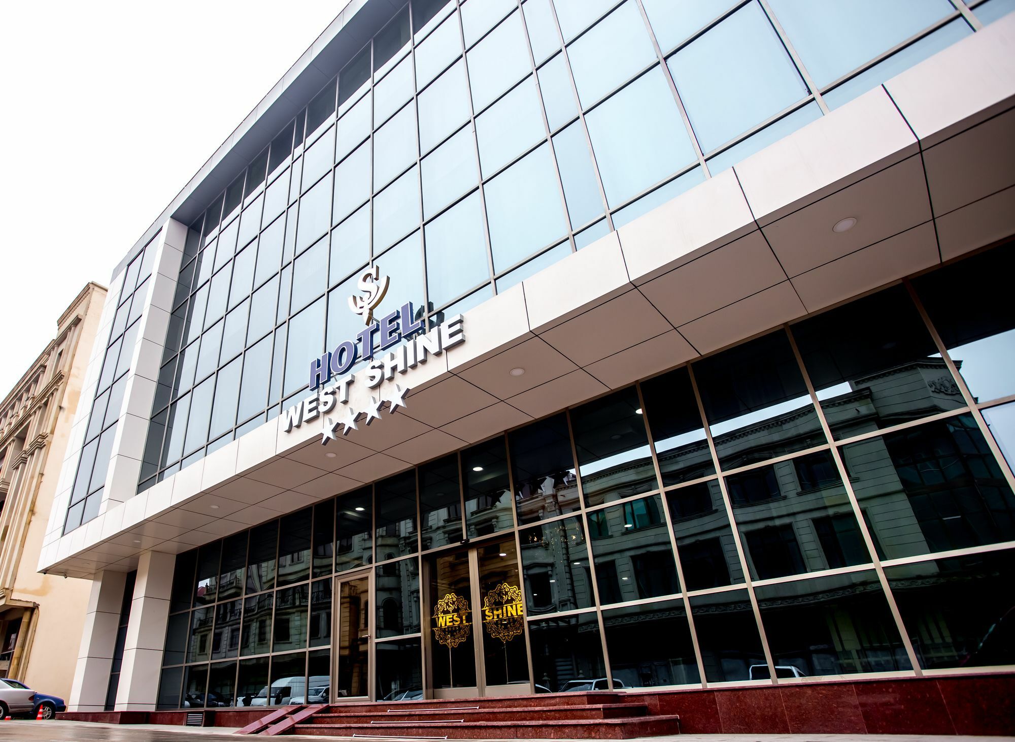 West Shine Hotel Bakoe Buitenkant foto